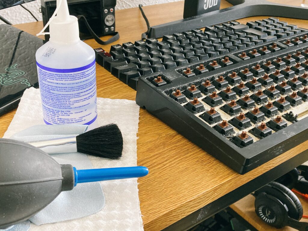 Mantenimiento del ordenador: kit de limpieza para teclado y equipo